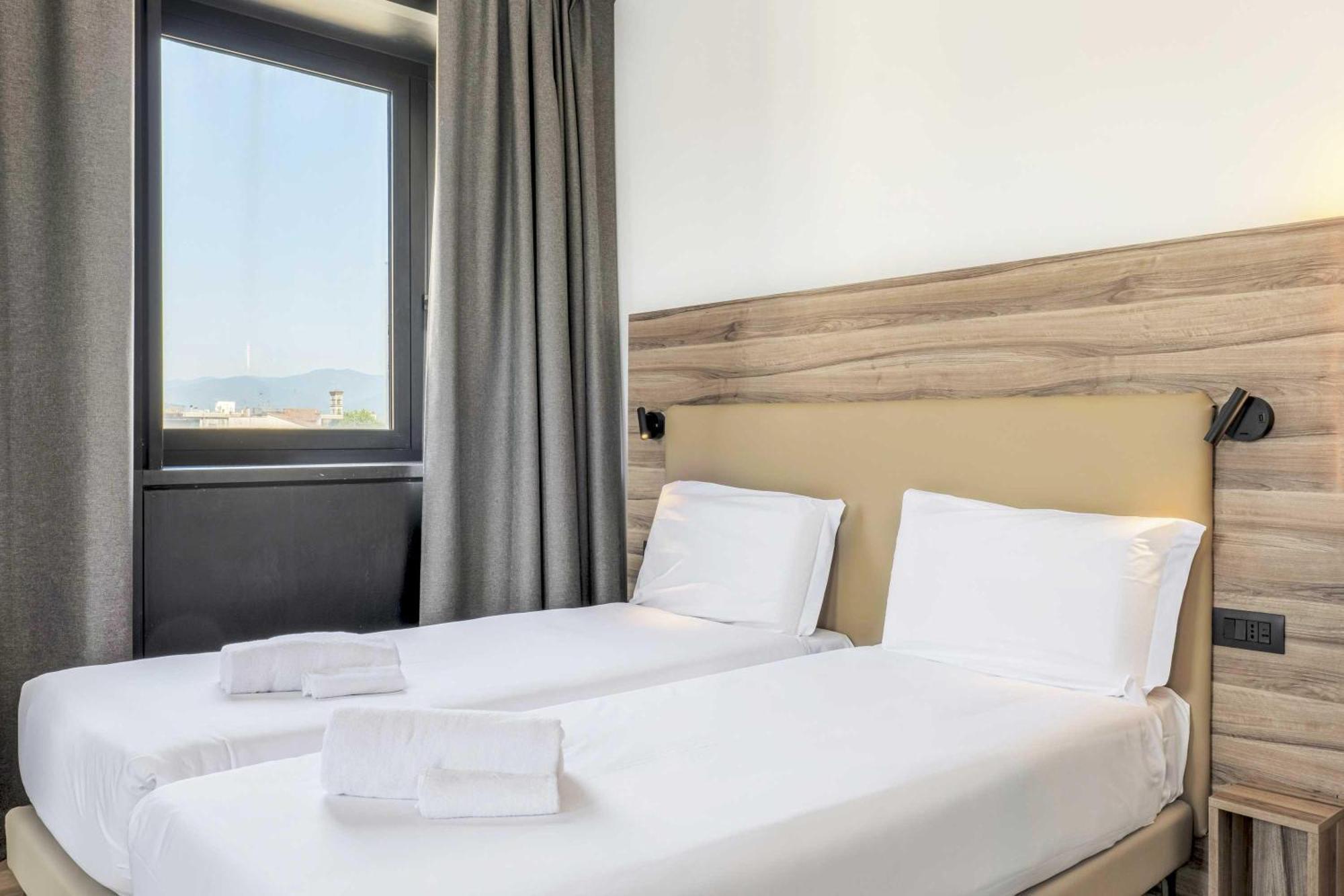 B&B Hotel Prato City Center Luaran gambar