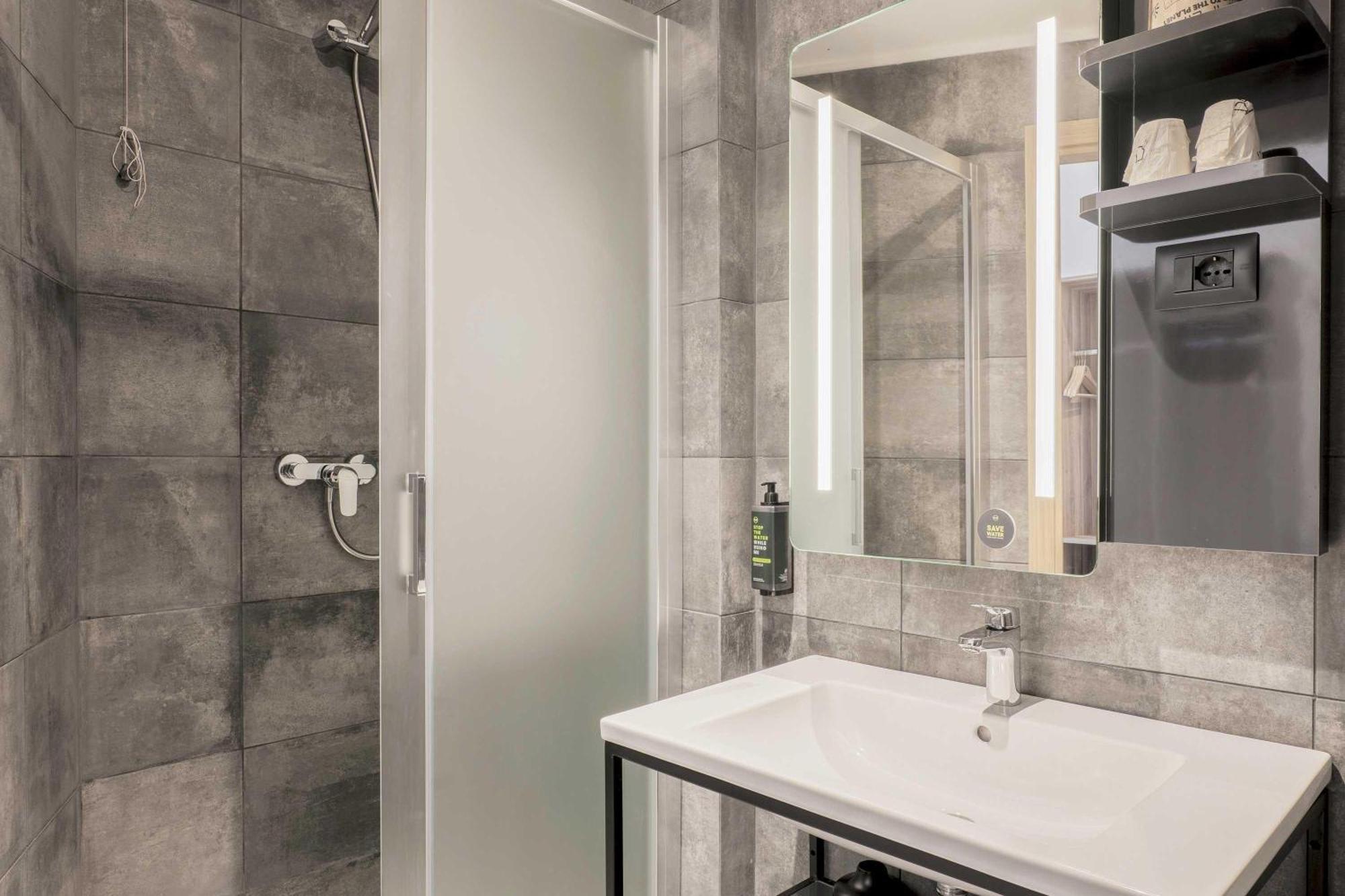 B&B Hotel Prato City Center Luaran gambar
