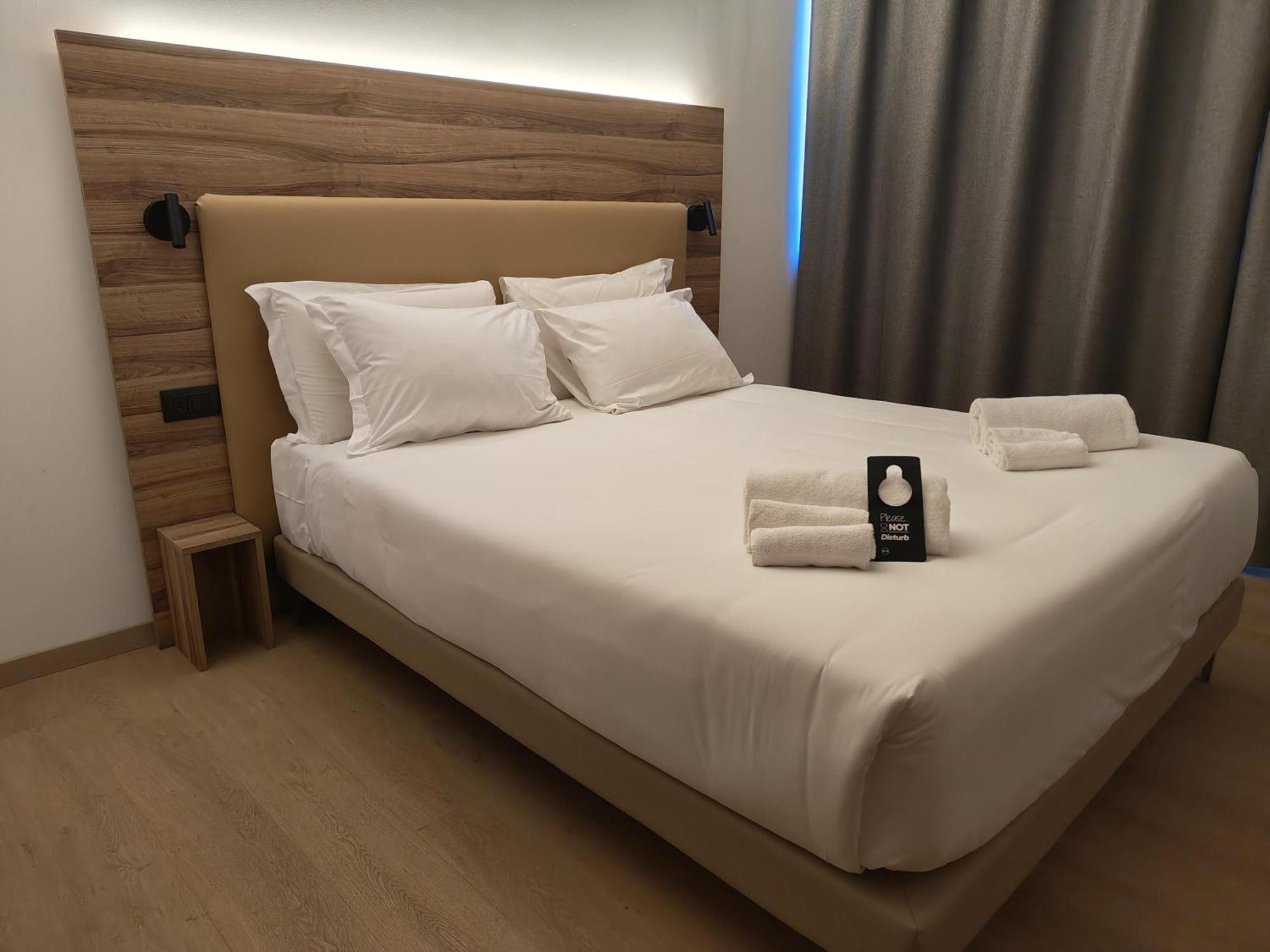 B&B Hotel Prato City Center Luaran gambar