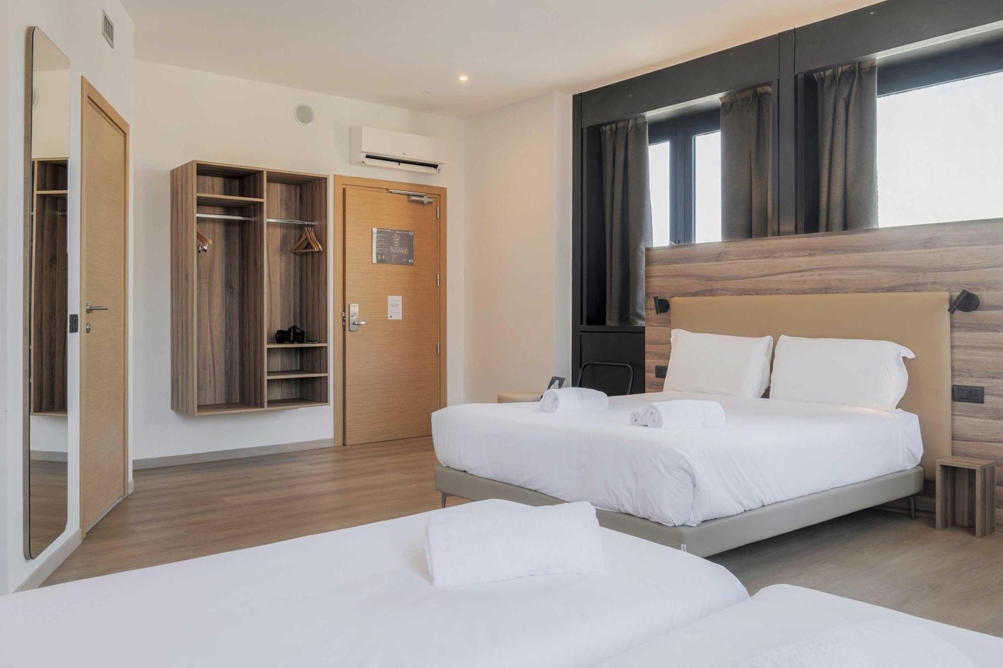 B&B Hotel Prato City Center Luaran gambar