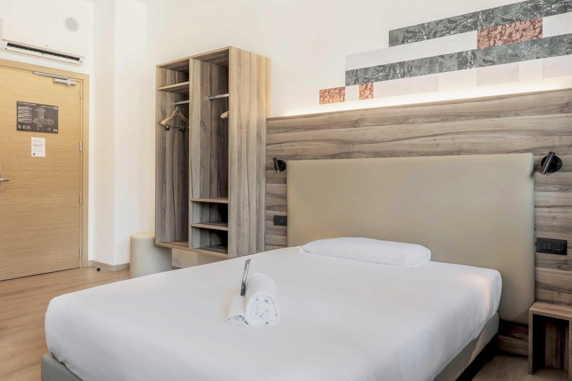 B&B Hotel Prato City Center Luaran gambar