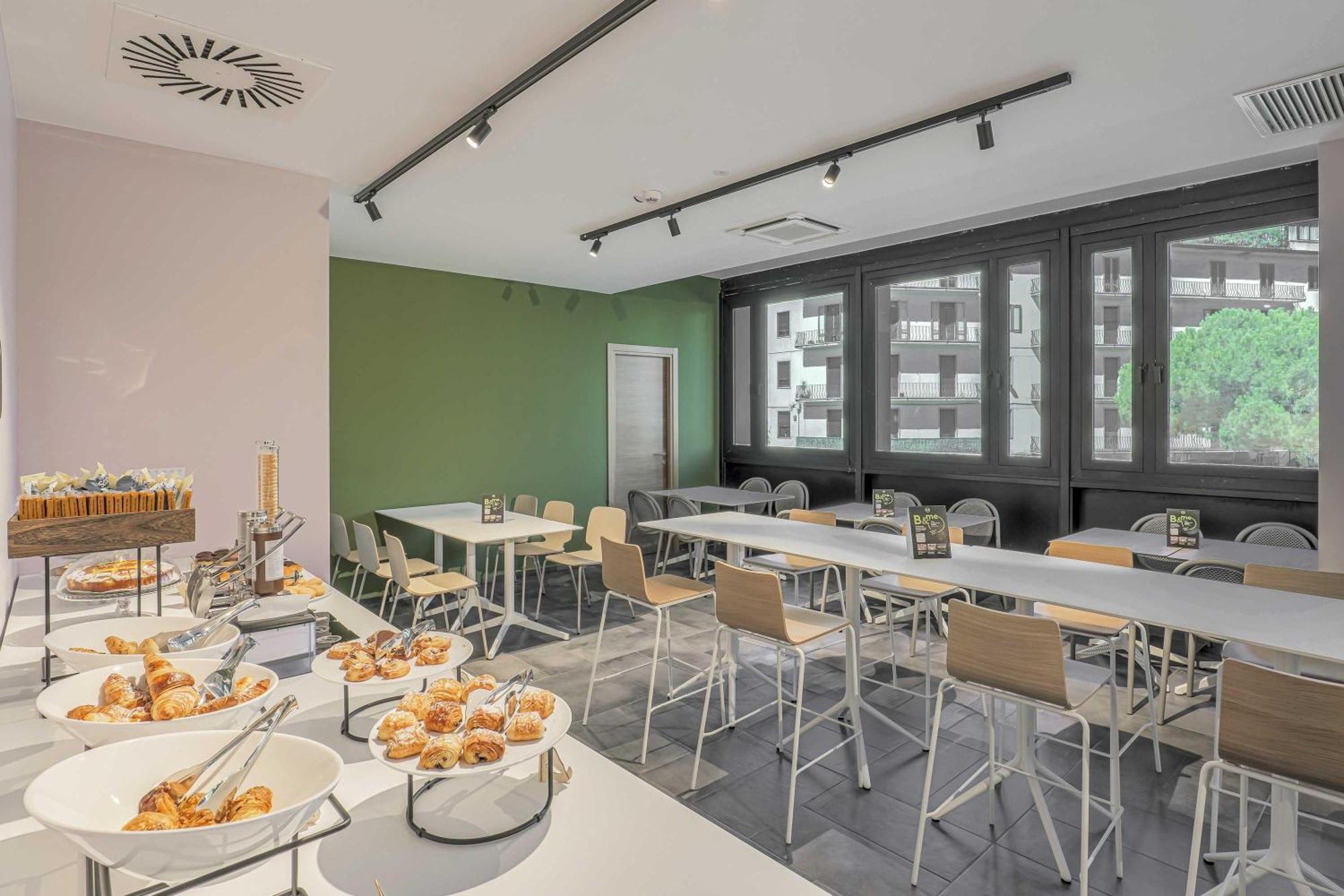 B&B Hotel Prato City Center Luaran gambar